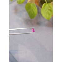 0.70 Ct. Pink Sapphire from Ceylon (Sri Lanka) Life Style