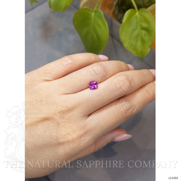 1.25 Ct. Purplish Pink Sapphire from Ceylon (Sri Lanka)