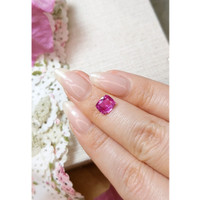 1.83 Ct. Pink Sapphire from Ceylon (Sri Lanka) Life Style