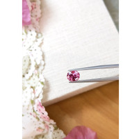 1.91 Ct. Pink Sapphire from Ceylon (Sri Lanka) Life Style