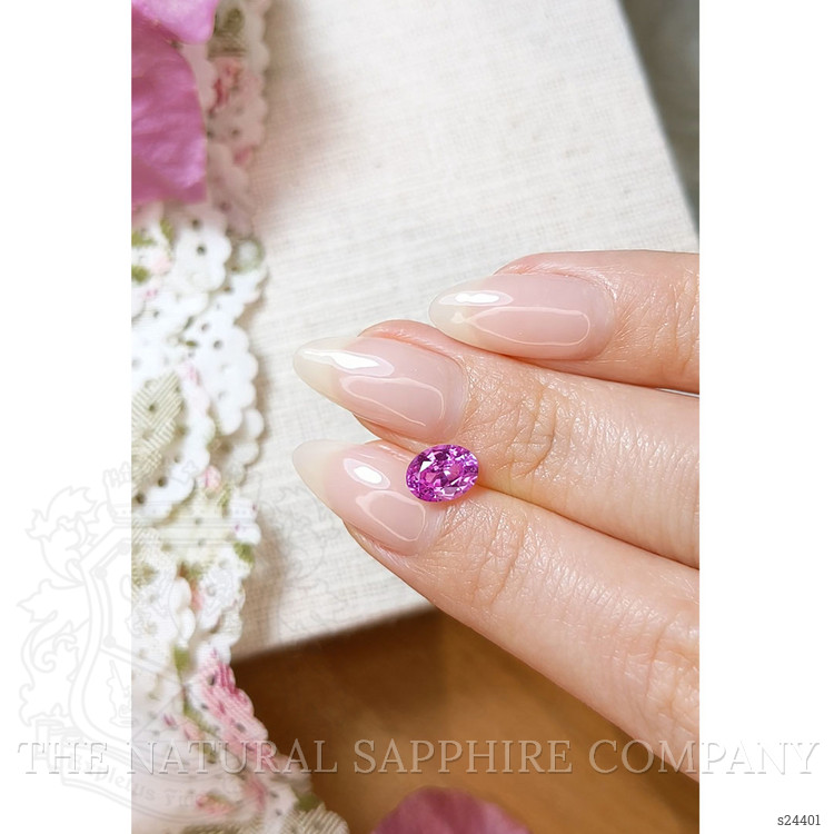 1.45 Ct. Pink Sapphire from Ceylon (Sri Lanka)