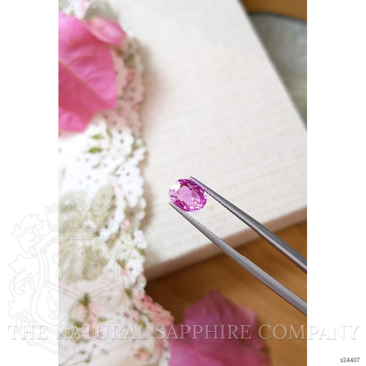 1.96 Ct. Pink Sapphire from Ceylon (Sri Lanka)