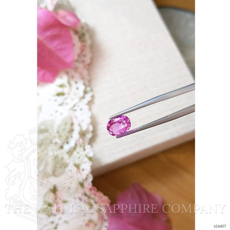 1.96 Ct. Pink Sapphire from Ceylon (Sri Lanka)