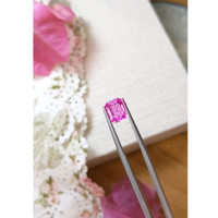 2.35 Ct. Pink Sapphire from Ceylon (Sri Lanka) Life Style
