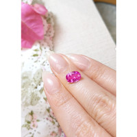 2.04 Ct. Pink Sapphire from Ceylon (Sri Lanka) Life Style