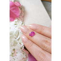 2.04 Ct. Pink Sapphire from Ceylon (Sri Lanka) Life Style