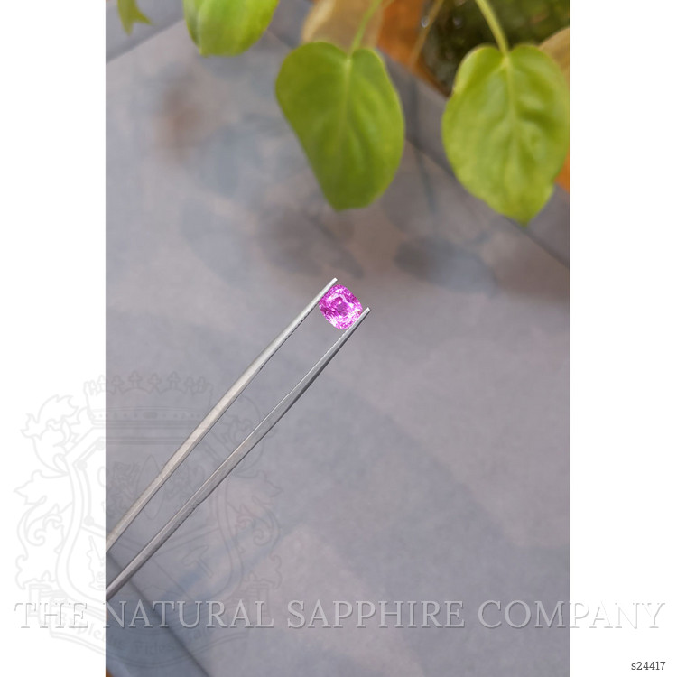 1.88 Ct. Pink Sapphire from Ceylon (Sri Lanka)