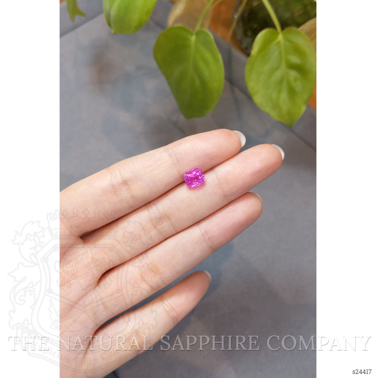 1.88 Ct. Pink Sapphire from Ceylon (Sri Lanka)