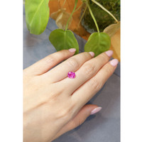 1.96 Ct. Pink Sapphire from Ceylon (Sri Lanka) Life Style
