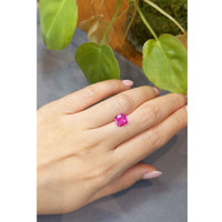 2.29 Ct. Pink Sapphire from Ceylon (Sri Lanka) Life Style