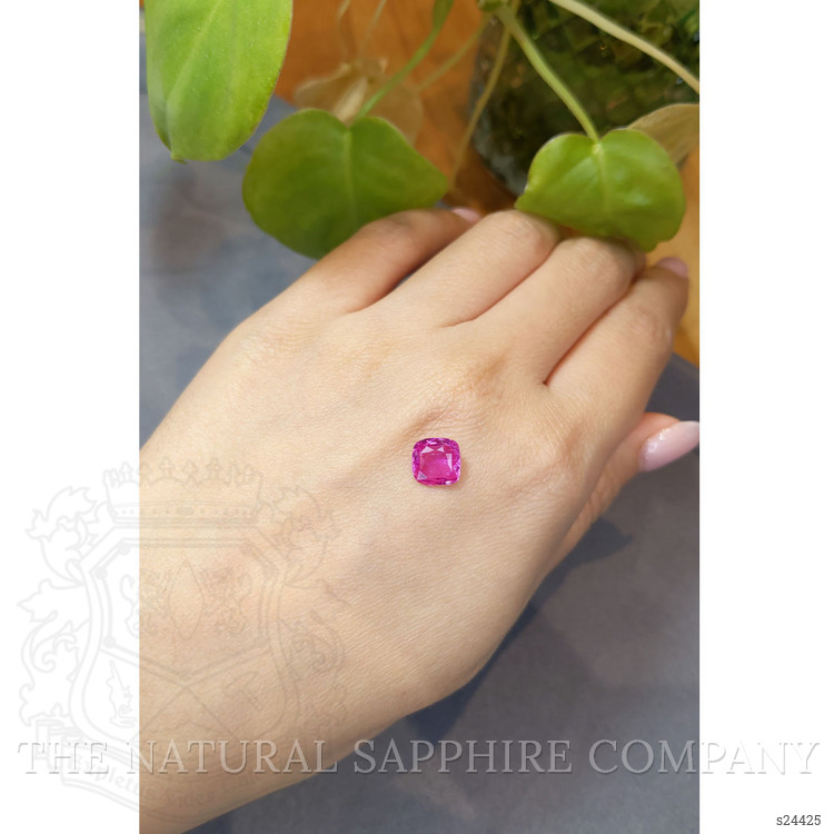 2.29 Ct. Pink Sapphire from Ceylon (Sri Lanka)