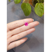 2.18 Ct. Pink Sapphire from Ceylon (Sri Lanka) Life Style