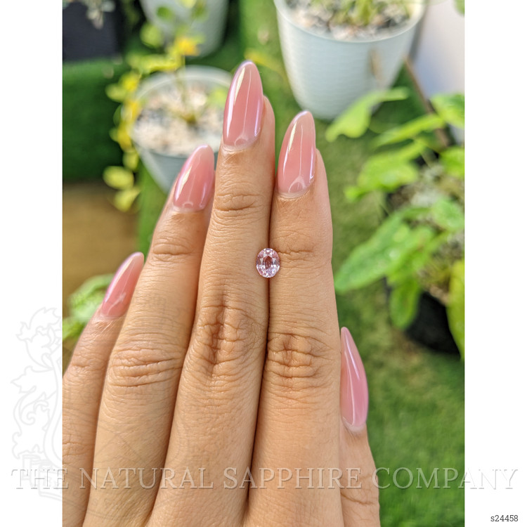 0.63 Ct. Pink Sapphire from Ceylon (Sri Lanka)