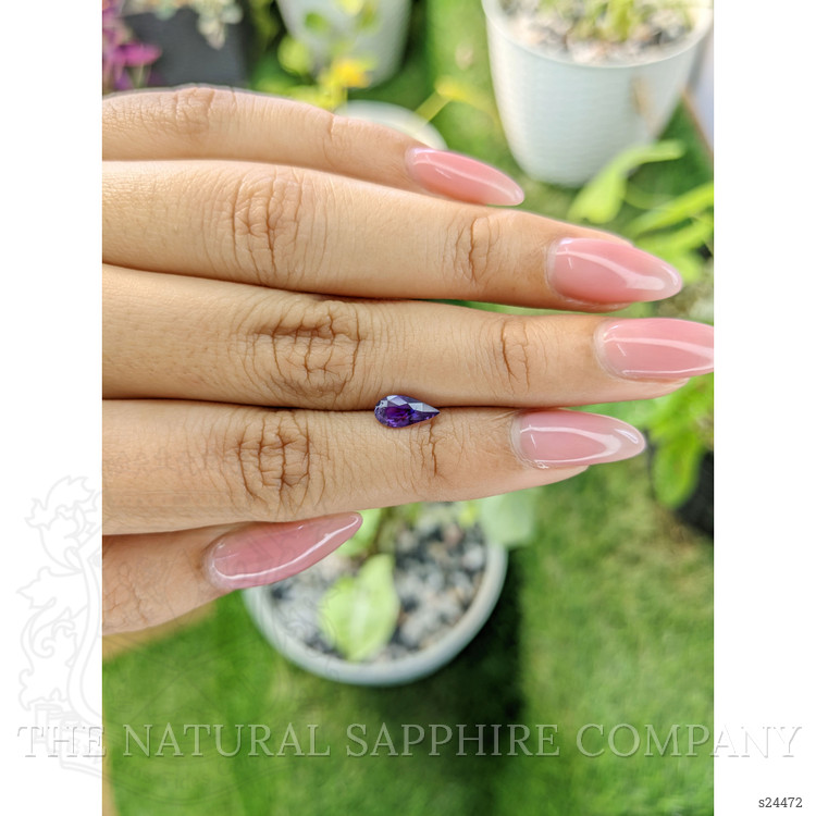 0.92 Ct. Bi Color Sapphire from Ceylon (Sri Lanka)