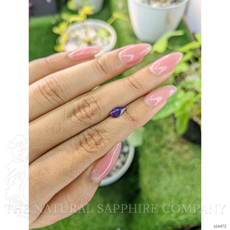 0.92 Ct. Bi Color Sapphire from Ceylon (Sri Lanka)