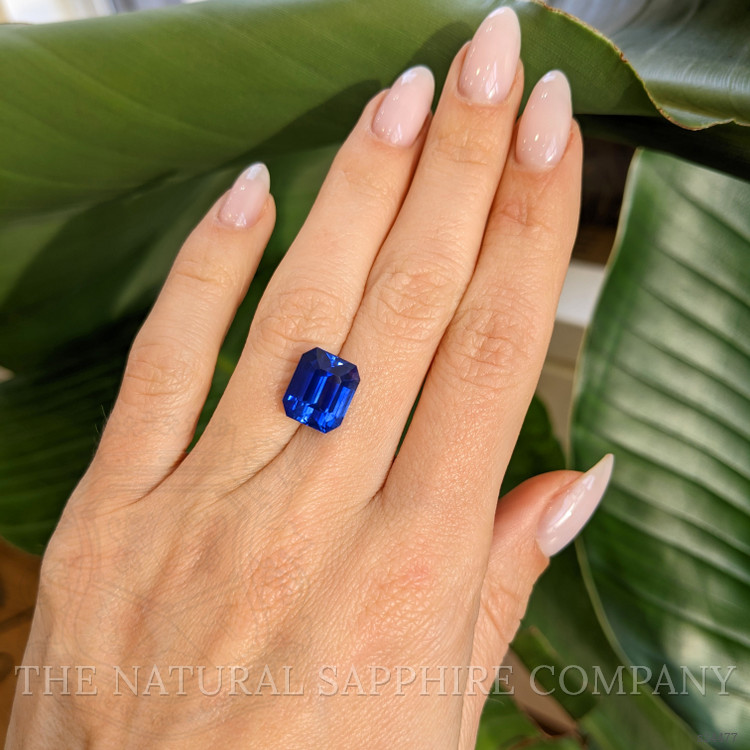 8.27 Ct. Blue Sapphire from Ceylon (Sri Lanka)