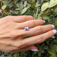 3.24 Ct. Pink Sapphire from Ceylon (Sri Lanka) Life Style