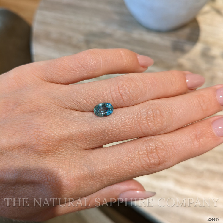 2.07 Ct. Bluish Green Sapphire from Ceylon (Sri Lanka)