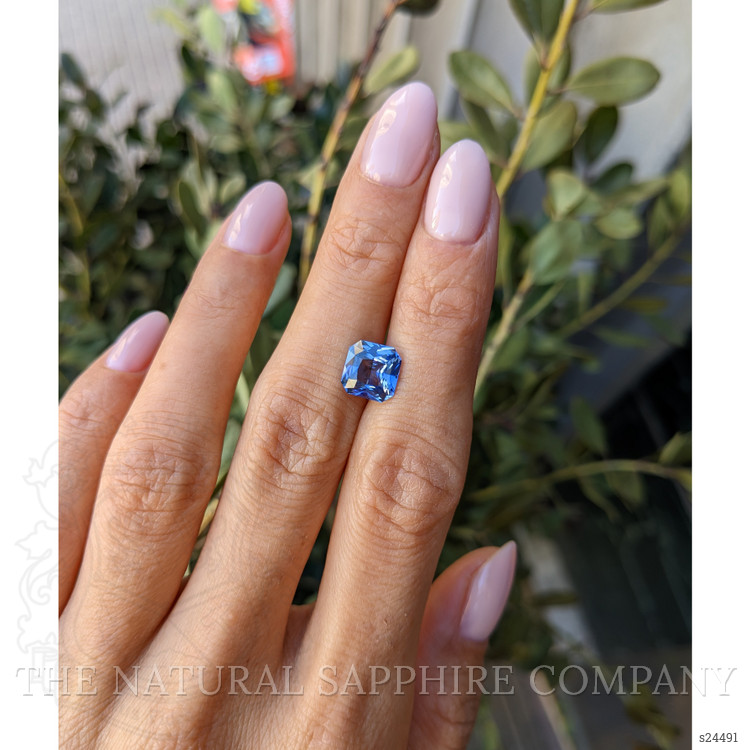 2.40 Ct. Purplish Blue Sapphire from Ceylon (Sri Lanka)