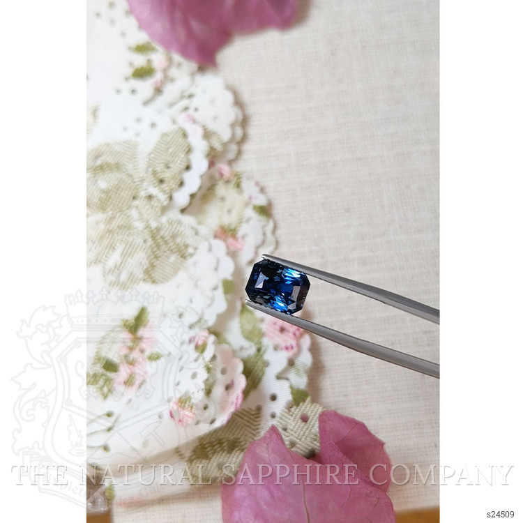 3.61 Ct. Blue Sapphire from Ceylon (Sri Lanka)