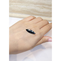 5.60 Ct. Blue Sapphire from Australia Life Style