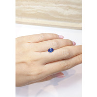 1.16 Ct. Blue Sapphire from Ceylon (Sri Lanka) Life Style
