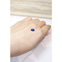 1.16 Ct. Blue Sapphire from Ceylon (Sri Lanka) Life Style