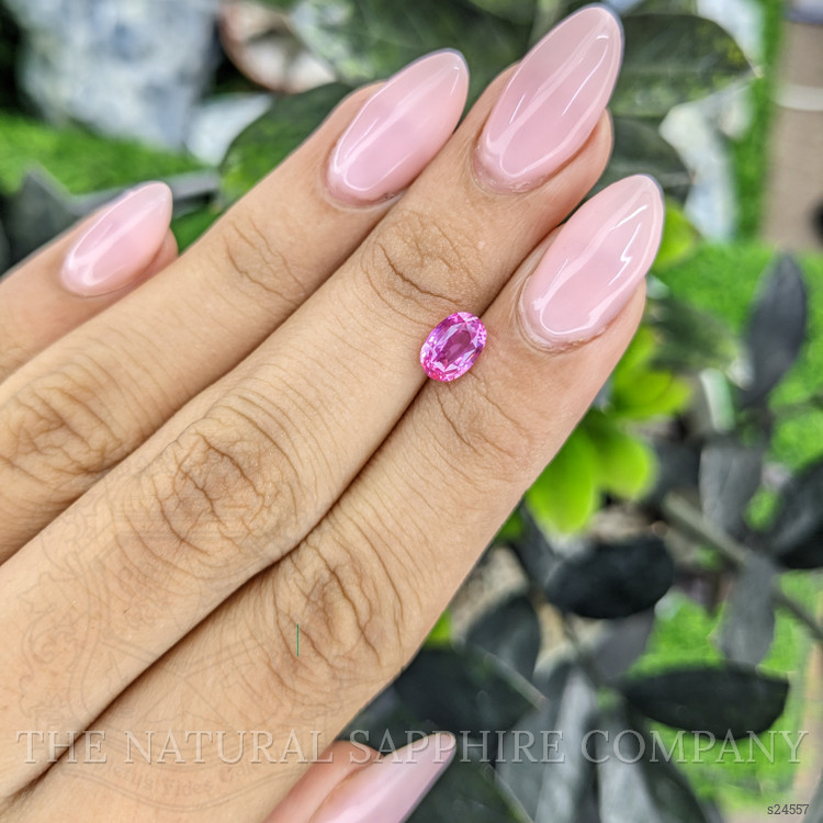 1.54 Ct. Pink Sapphire from Ceylon (Sri Lanka)