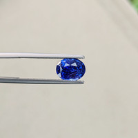 3.12 Ct. Blue Sapphire from Ceylon (Sri Lanka) Life Style
