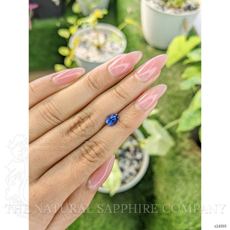 1.06 Ct. Blue Sapphire from Ceylon (Sri Lanka)