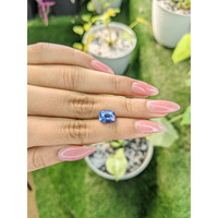 3.00 Ct. Blue Sapphire from Ceylon (Sri Lanka) Life Style