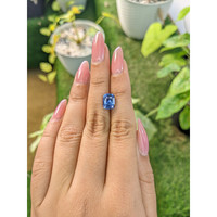 3.00 Ct. Blue Sapphire from Ceylon (Sri Lanka) Life Style
