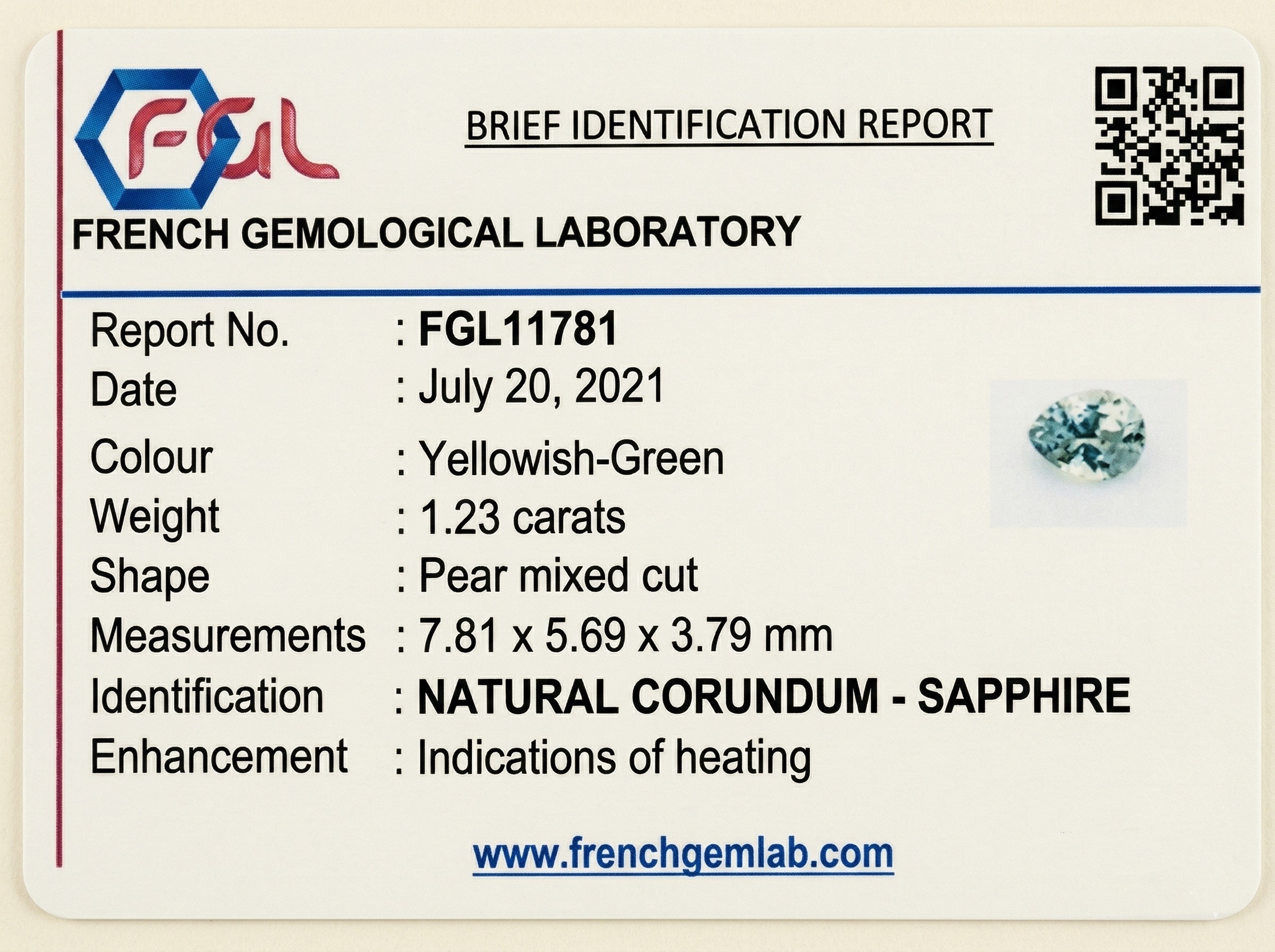 1.23 Ct. Yellowish Green Sapphire from Ceylon (Sri Lanka)