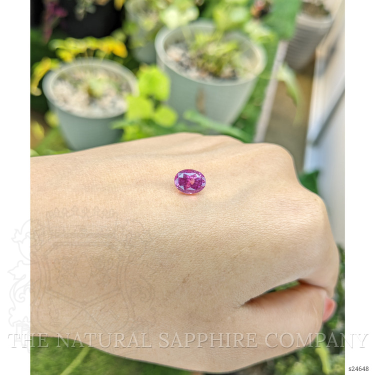 3.05 Ct. Purplish Pink Sapphire from Ceylon (Sri Lanka)