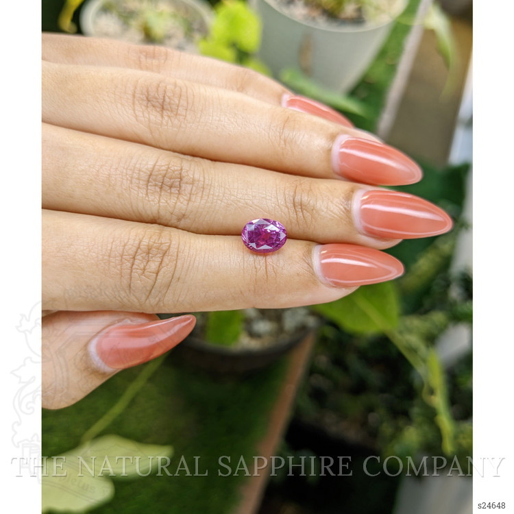 3.05 Ct. Purplish Pink Sapphire from Ceylon (Sri Lanka)