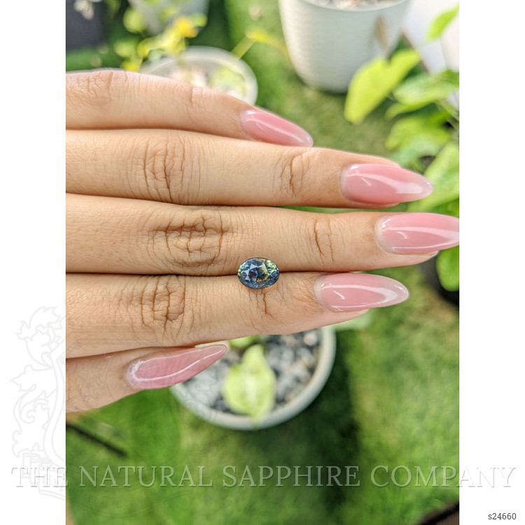 2.45 Ct. Bi Color Sapphire from Ceylon (Sri Lanka)