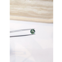 2.40 Ct. Green Sapphire from Ceylon (Sri Lanka) Life Style