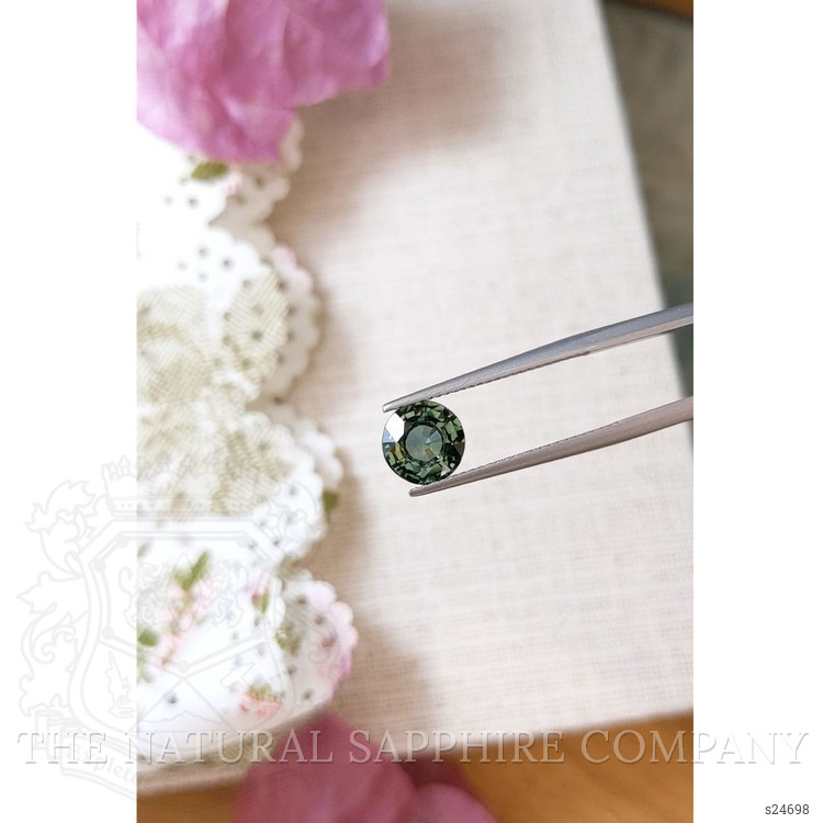 2.01 Ct. Bluish Green Sapphire from Ceylon (Sri Lanka)