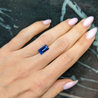 2.19 Ct. Blue Sapphire from Ceylon (Sri Lanka) Life Style