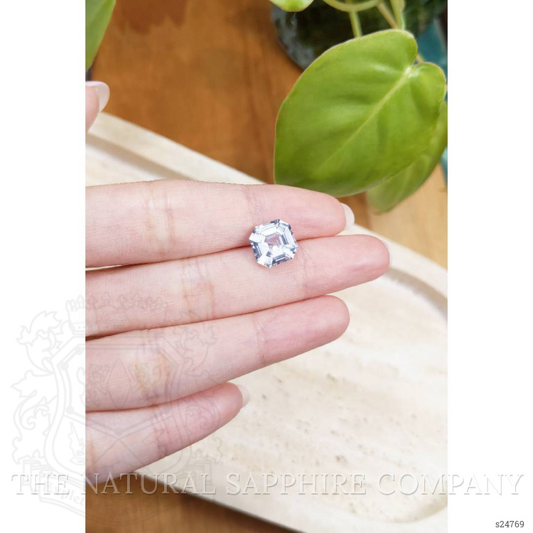 4.80 Ct. Blue Sapphire from Ceylon (Sri Lanka)