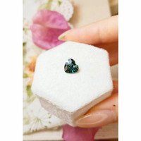 2.31 Ct. Bluish Green Sapphire from Ceylon (Sri Lanka) Life Style
