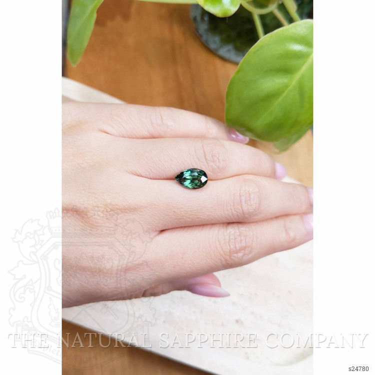3.22 Ct. Bluish Green Sapphire from Ceylon (Sri Lanka)