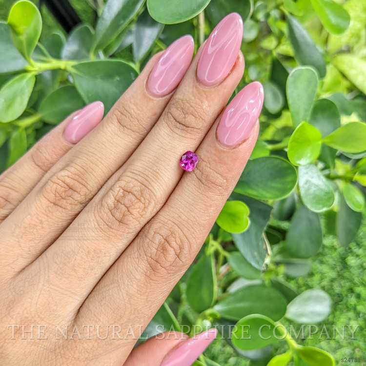0.88 Ct. Pinkish Purple Sapphire from Ceylon (Sri Lanka)