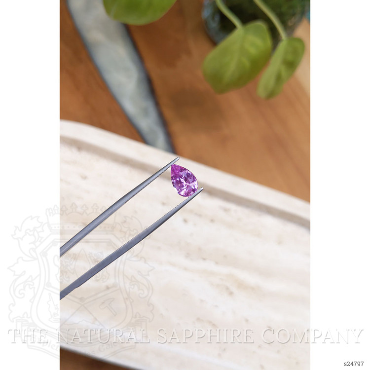 2.59 Ct. Pink Sapphire from Ceylon (Sri Lanka)