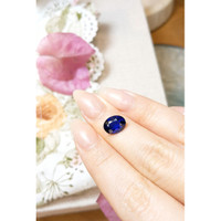 3.08 Ct. Blue Sapphire from Ceylon (Sri Lanka) Life Style
