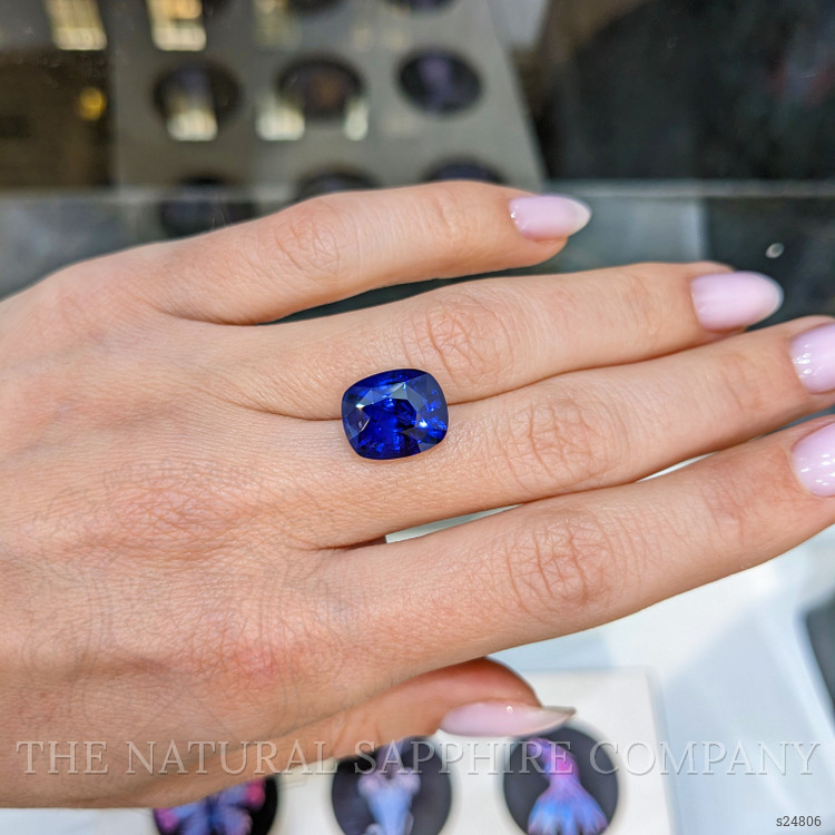 8.67 Ct. Blue Sapphire from Ceylon (Sri Lanka)