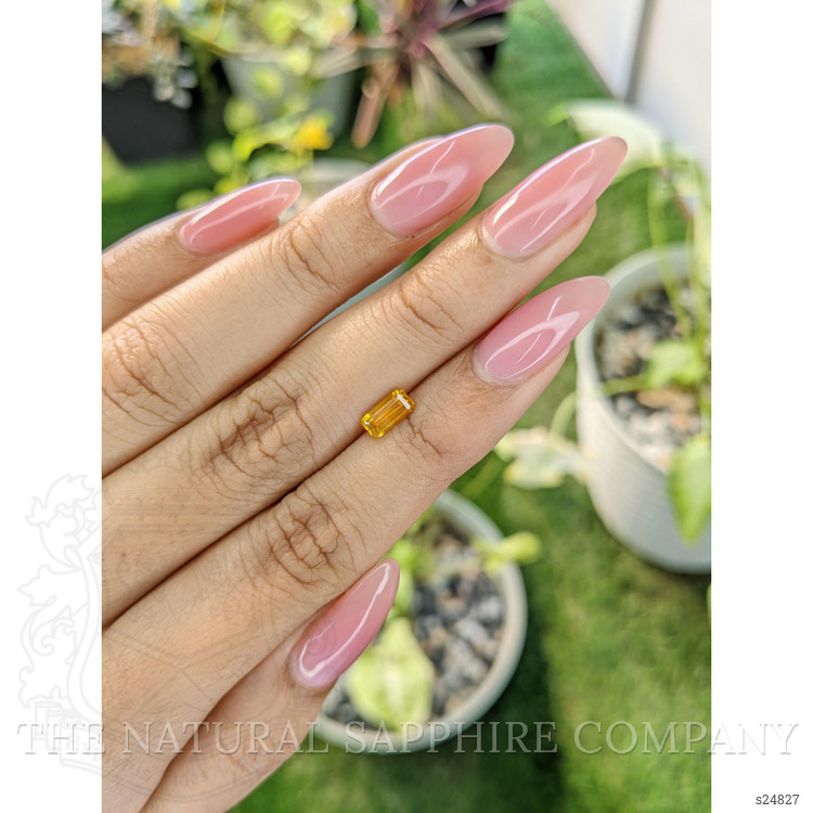 0.89 Ct. Yellowish Orange Sapphire from Ceylon (Sri Lanka)