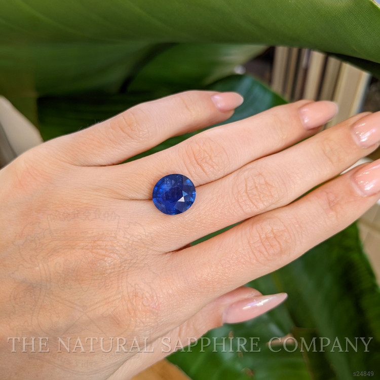6.03 Ct. Blue Sapphire from Ceylon (Sri Lanka)