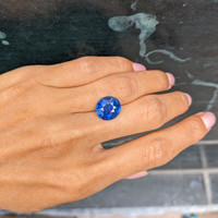 6.03 Ct. Blue Sapphire from Ceylon (Sri Lanka) Life Style