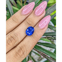 6.28 Ct. Blue Sapphire from Ceylon (Sri Lanka) Life Style